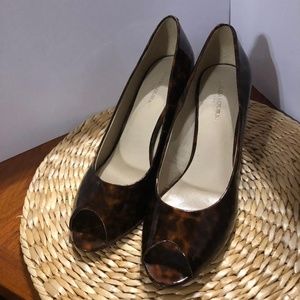 Banana Republic Patent Open Toe Heels